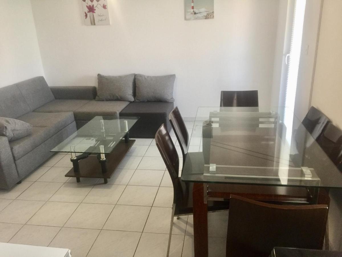 פג Apartmani Nerko מראה חיצוני תמונה