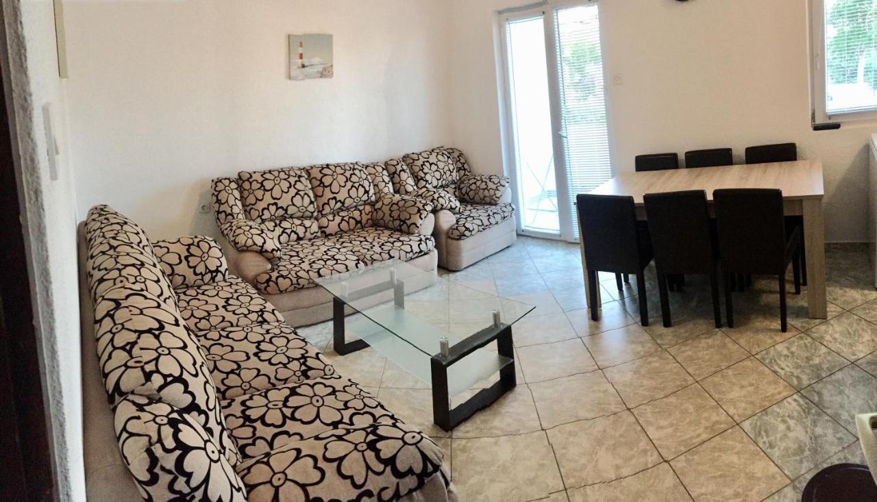 פג Apartmani Nerko מראה חיצוני תמונה